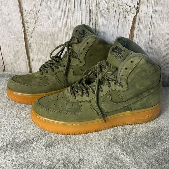Nike Air Force High '07 LV8 Suede Muslin Gum Medium Brown, size 6Y